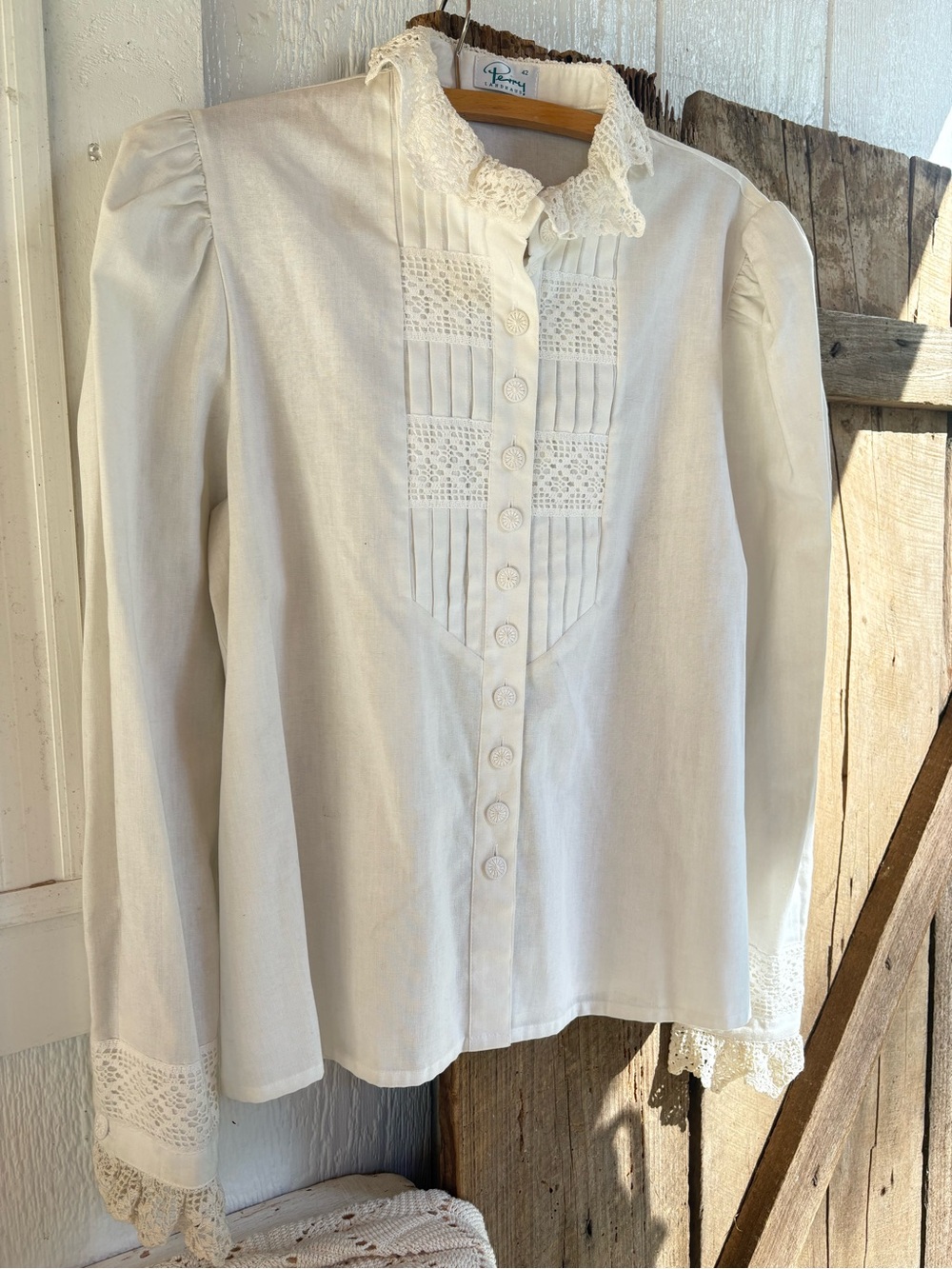 Vintage German Folk Blouse White 42 100% Cotton